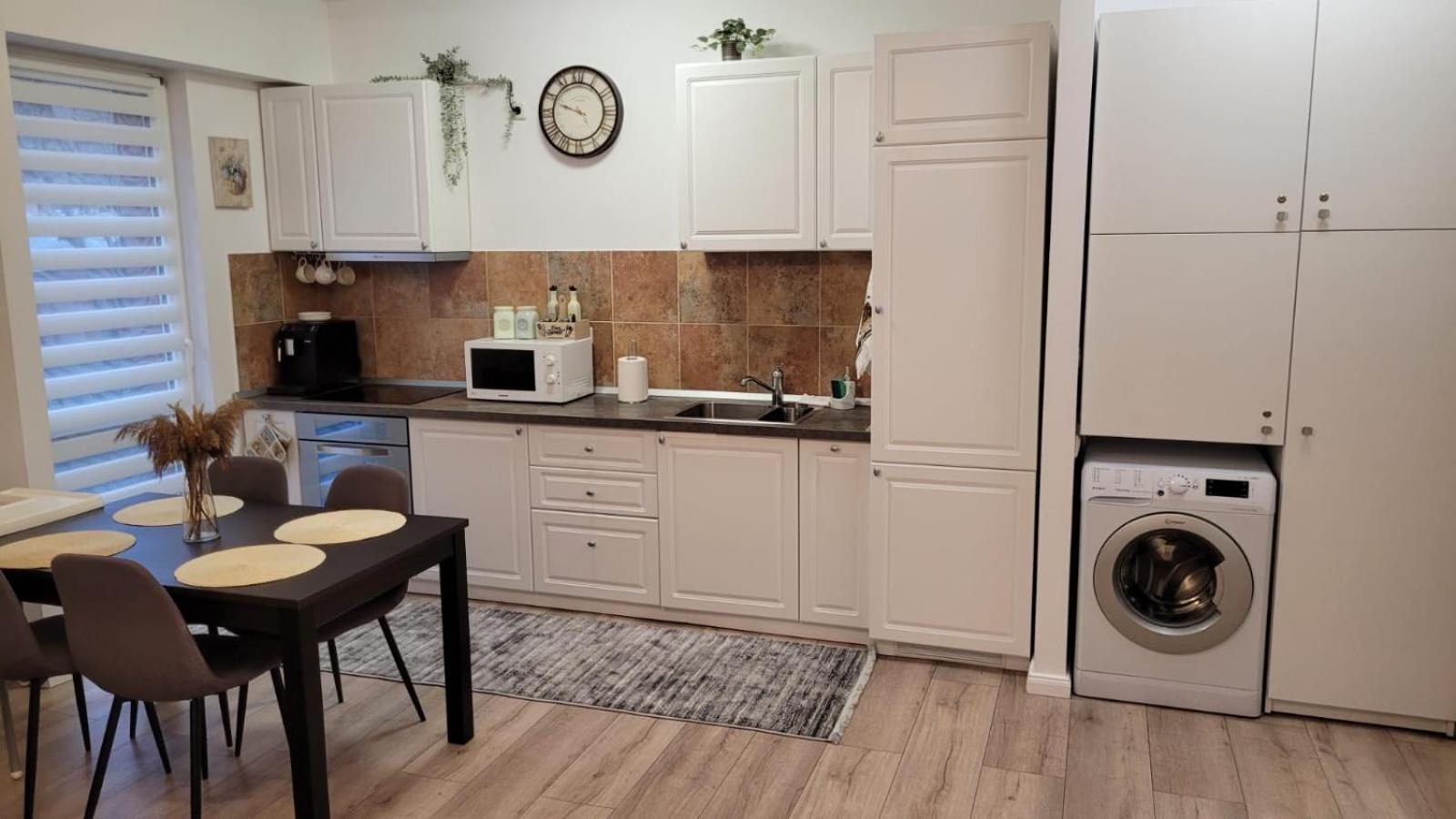 Belleview Family Apartment 시나이아 외부 사진